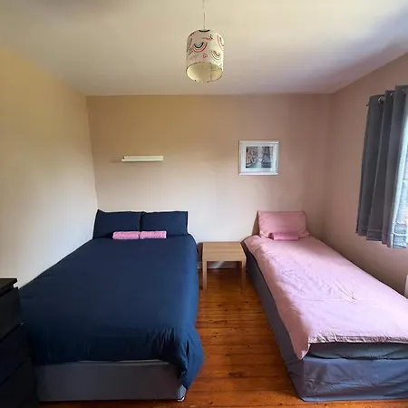 Alloggio in famiglia Cosy Triple Near The & Howth 3 *