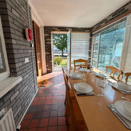 Cosy Triple Near The & Howth 3 * Dublino