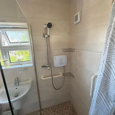 Cosy Triple Near The & Howth 3 Dublino